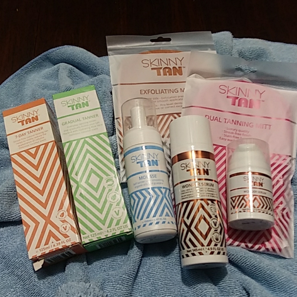 COPY - SKINNY TAN PRODUCTS!!